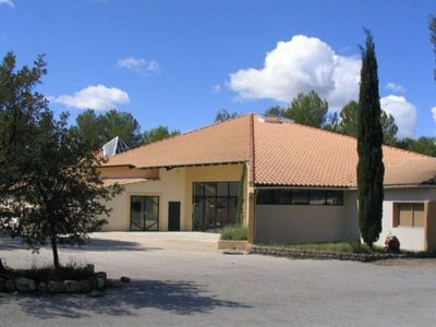 Espace AIXAGONE proche d'Aix en Provence